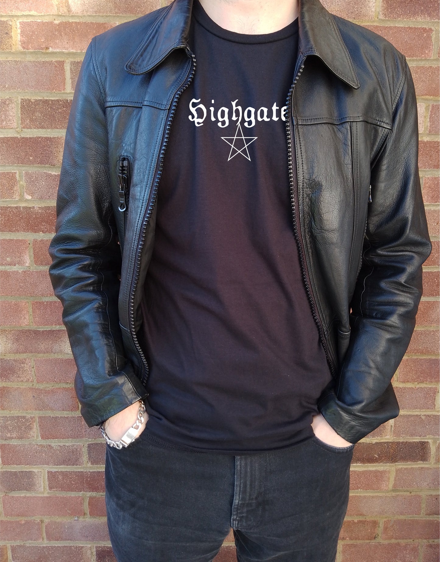 Highgate Unisex T-Shirt - London Souvenir, Pentagram, Gothic, S-XXL