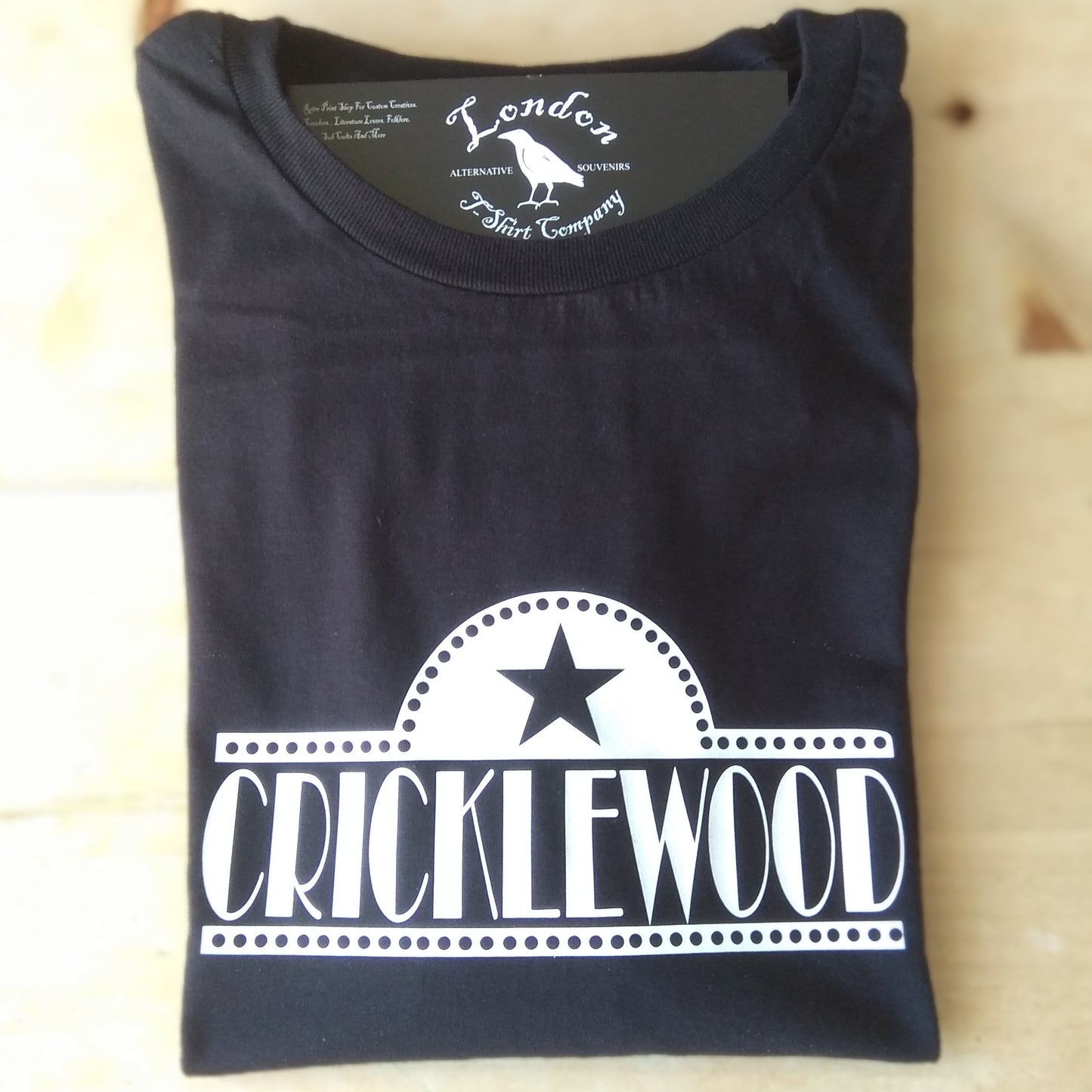 Cricklewood T-Shirt - London Souvenir, Hollywood Style