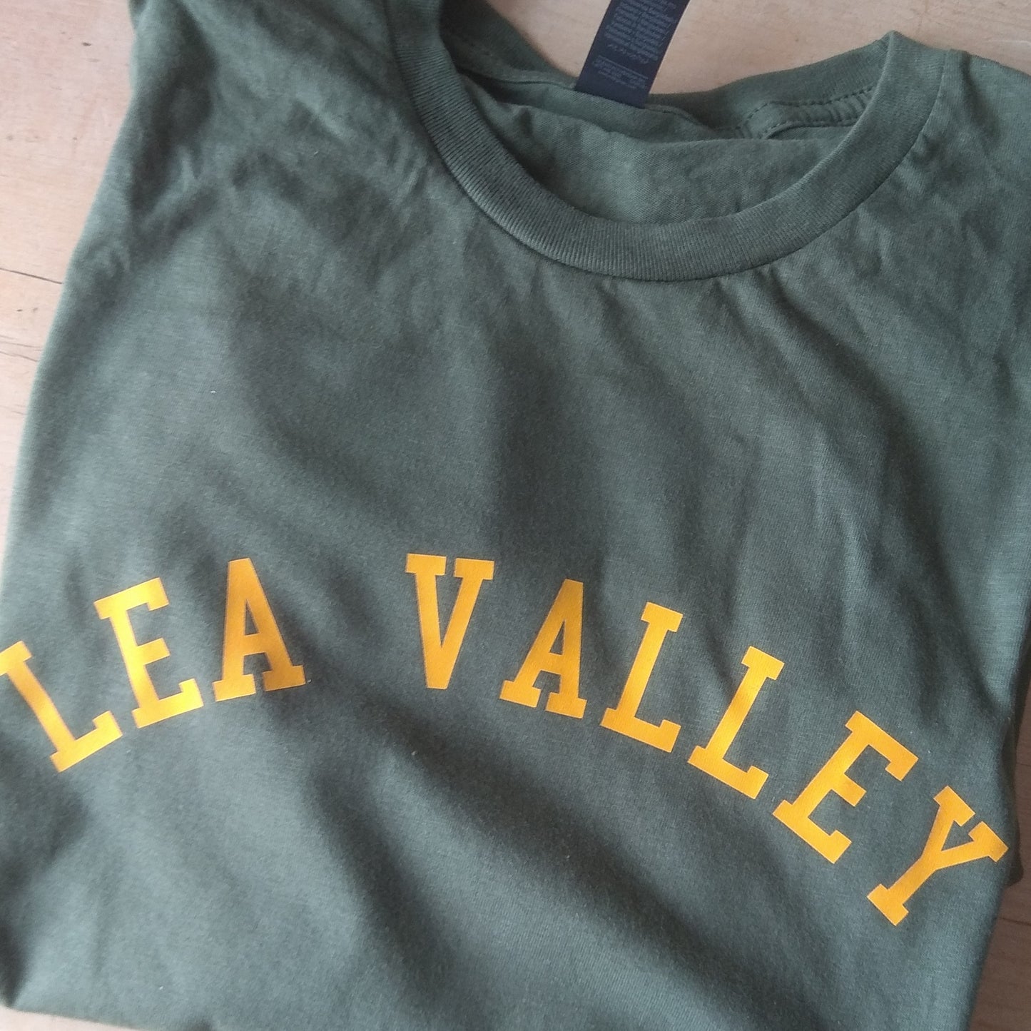 Lea Valley T-Shirt - Retro College Style Souvenir, Various Colours