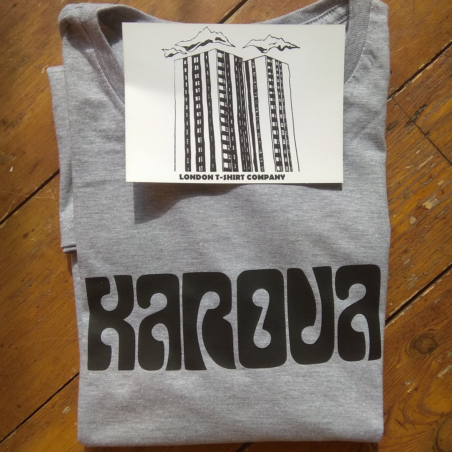 Personalised Custom Printed T-Shirt - Retro Psychedelic Font, 60s, 70s, Various Colours