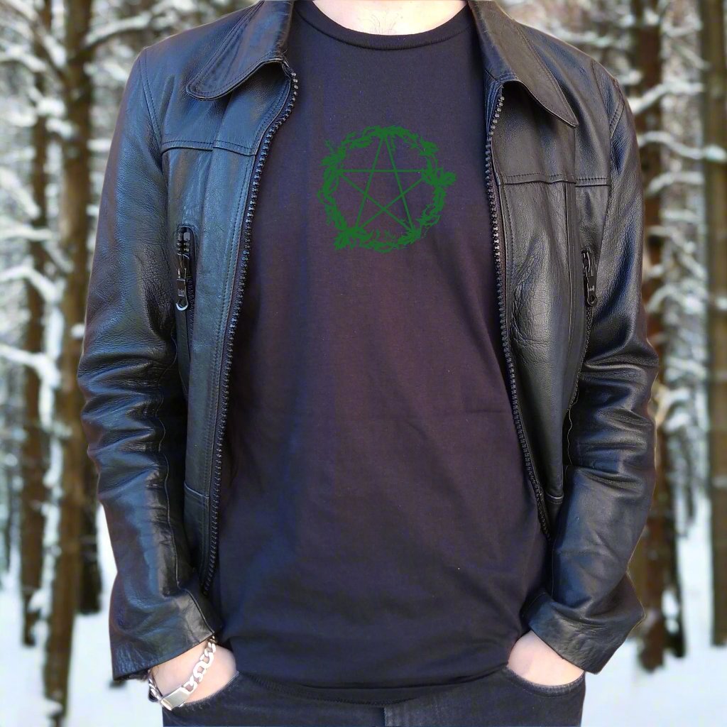 Yule Wreath Organic Cotton T-Shirt - Alternative Christmas Gift, Pentagram, S-XXL