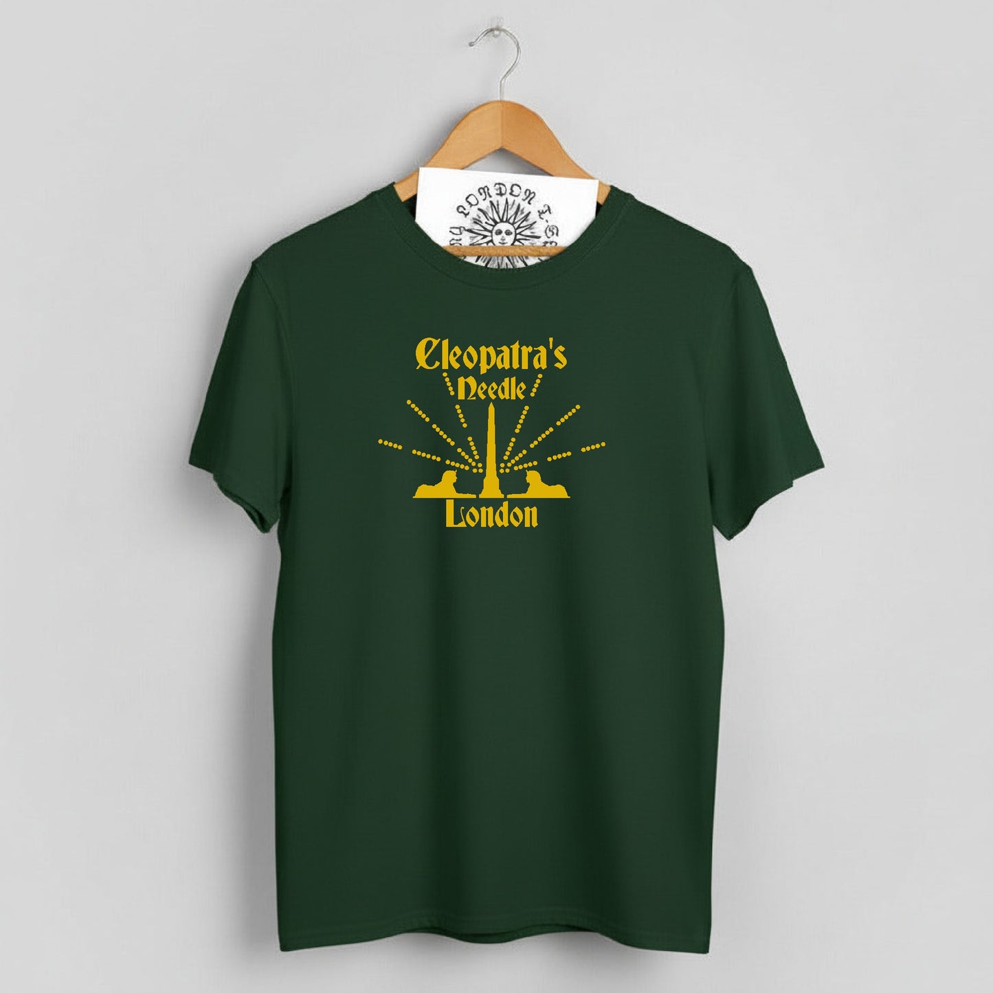 Cleopatra's Needle, London Souvenir T-Shirt: Various Colours