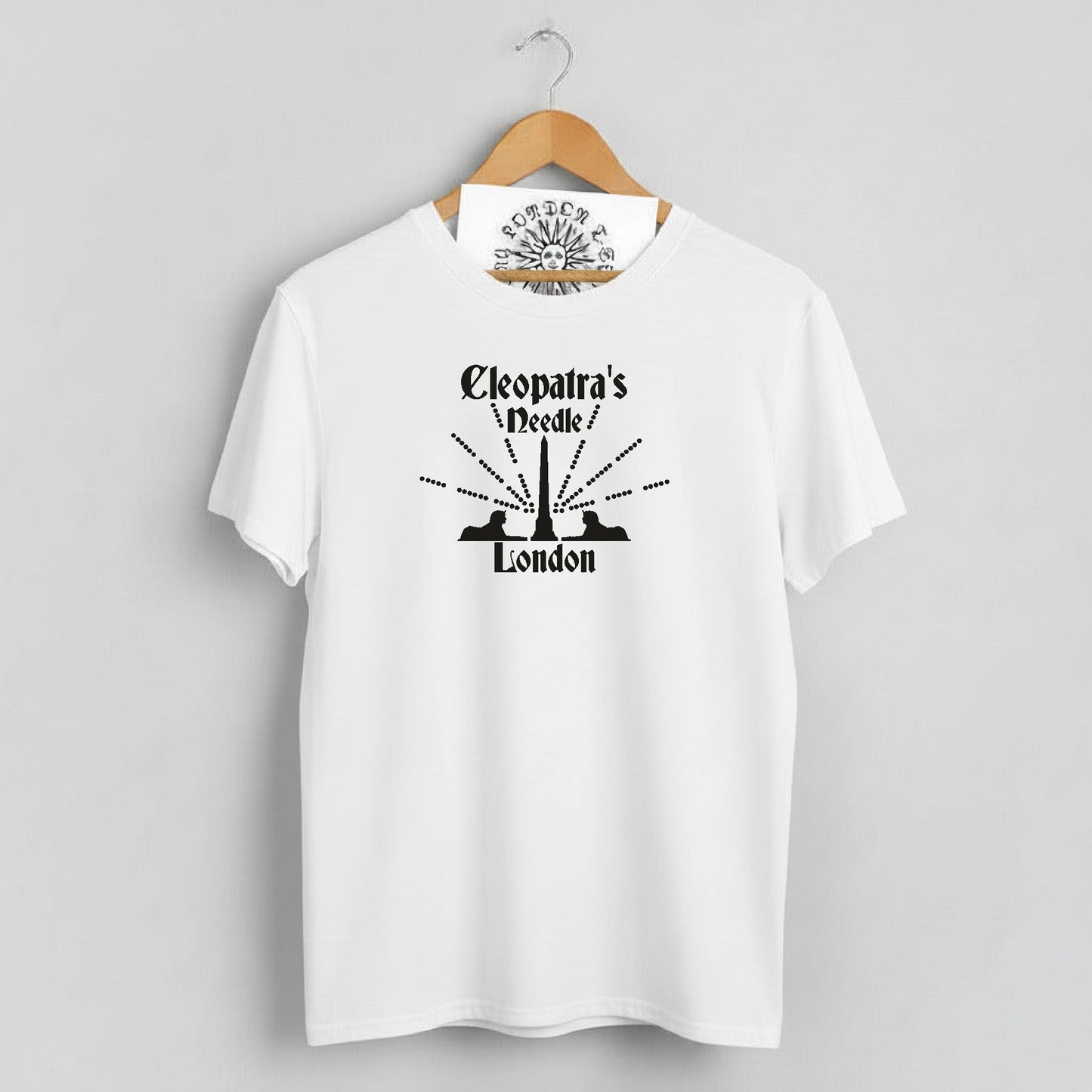 Cleopatra's Needle, London Souvenir T-Shirt: Various Colours