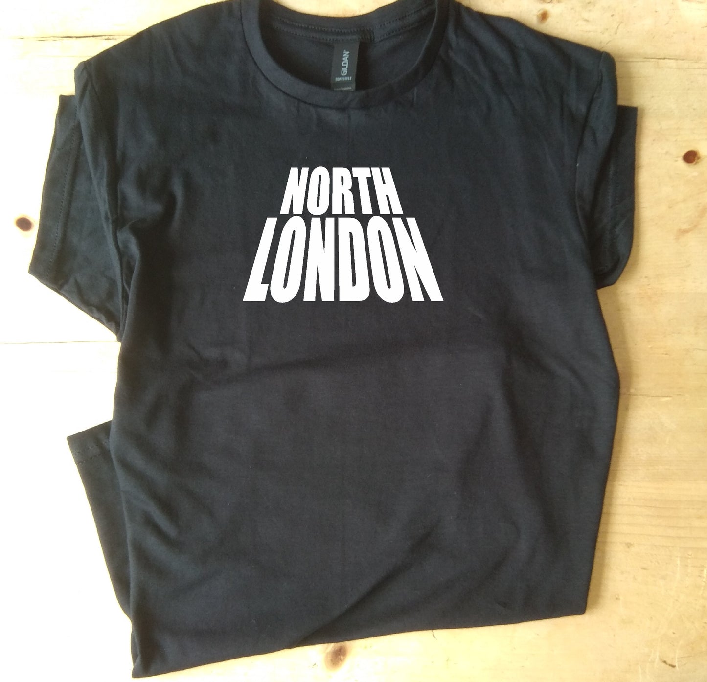 North London T-Shirt - London Souvenir, Retro 70s Style, Various Colours