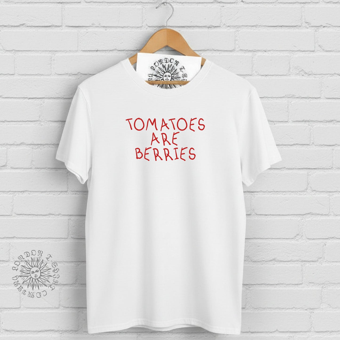 'Tomato's Are Berries' T-Shirt - Slogan, Nature, S-XXL