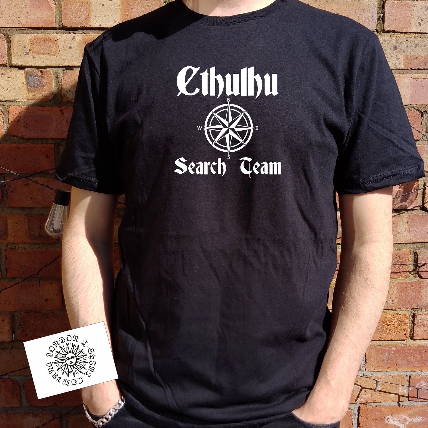 Cthulhu T-Shirt - Search Team, H. P. Lovecraft, Weird Fantasy Horror, Various Colours